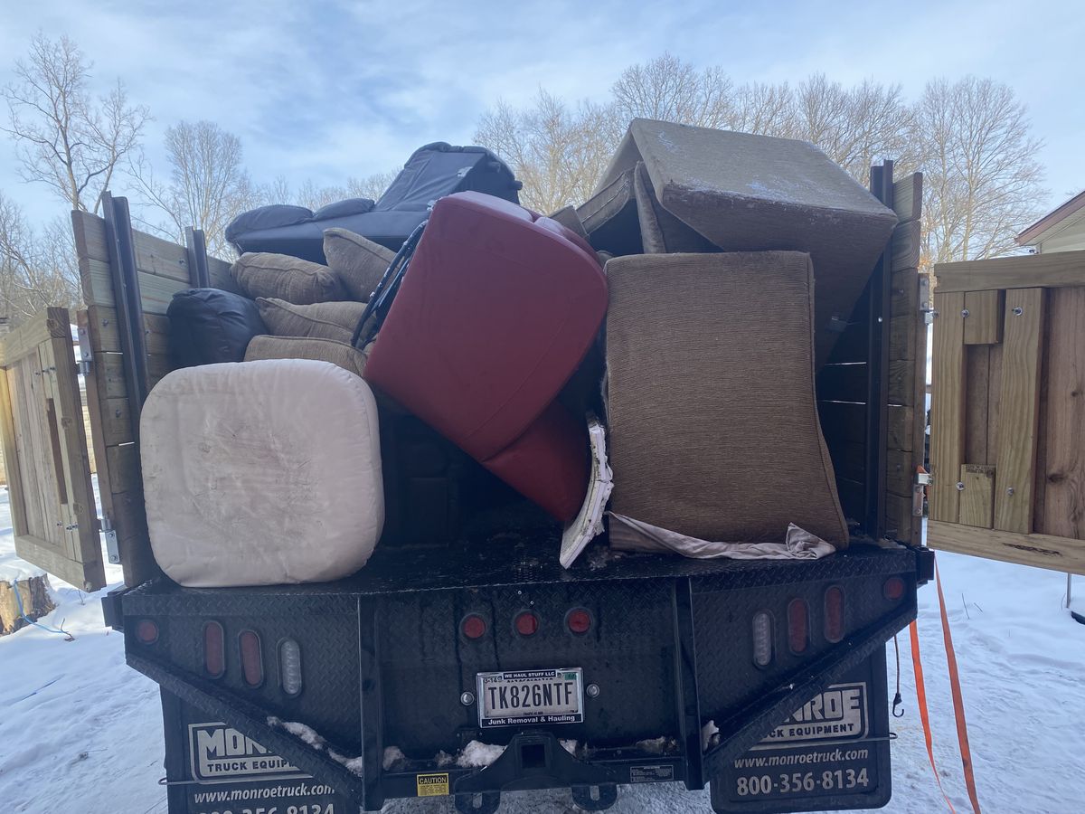 Furniture and appliance hauling